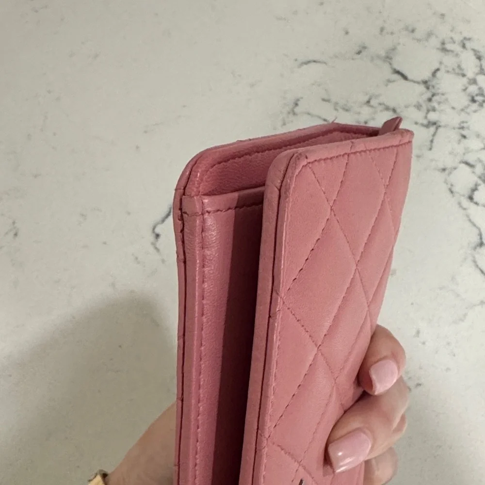 Chanel Pink Quilted Leather Wallet - Picture 5 of 11